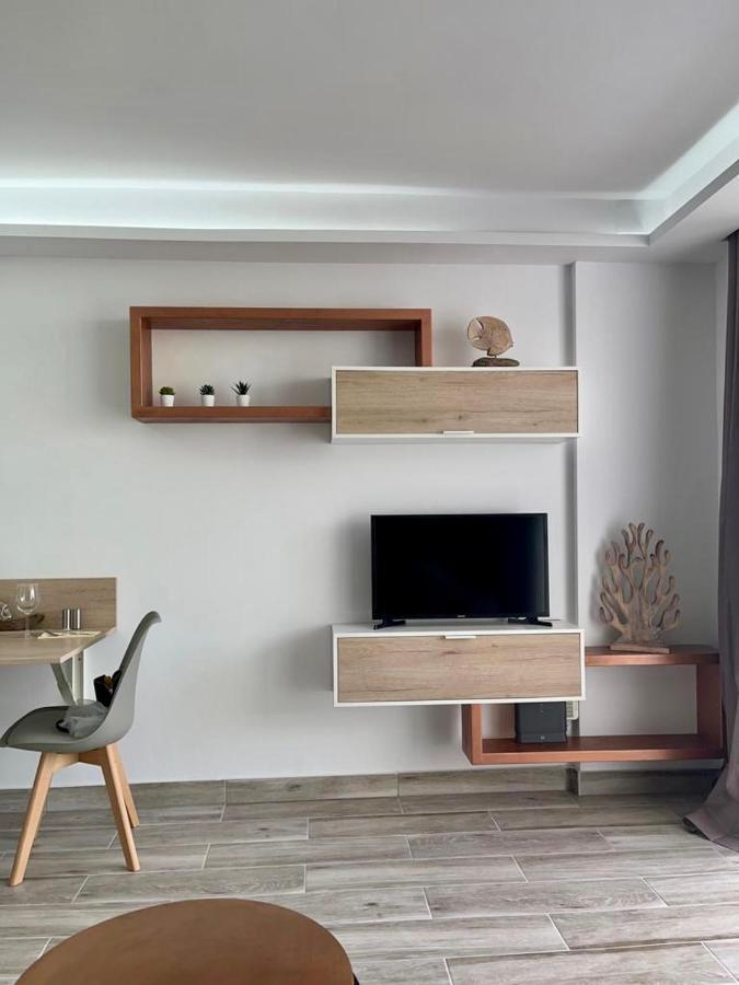 Hideaway Tenerife Holiday Apartment Las Americas ปลายา ฟัญญาเบ ภายนอก รูปภาพ